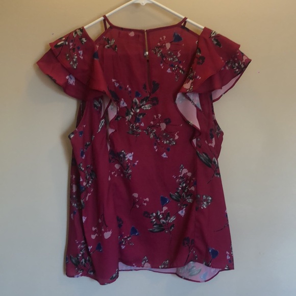 Adorable magenta coloured Parker blouse - Picture 4 of 4